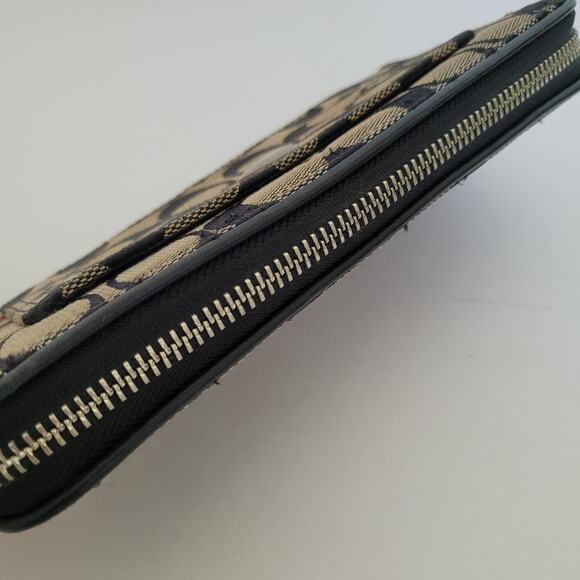 Coach Black Gray Legacy Wallet Zip Around Canvas Leather Classic Signature Retro - Picture 3 of 10